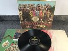 LP THE BEATLES SGT PEPPERS LONELY HEARTS CLUB BANDUK 1ST PRESS MONO PMC 7027 EX