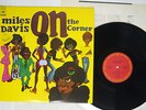 MILES DAVIS ON THE CORNER CBS/SONY 20AP 1408 JAPAN VINYL LP