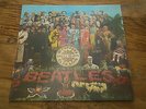 THE BEATLES - SGT PEPPERS LONELY HEARTS CLUB BAND