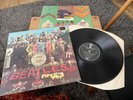 The Beatles Sgt Pepper’s Lonely Hearts Club Band Vinyl LP & Cut Outs EX/VG+
