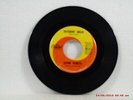 STONE PONEYS FEATURING LINDA RONSTADT-(45)-DIFFERENT DRUM /I'VE GOT TO KNOW-1967
