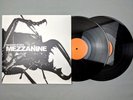 Massive Attack - Mezzanine. EX/VG. 2XLP Vinyl Records.