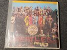 The Beatles “Sgt Pepper” LP 1967 SMAS-2653 Vinyl Vintage Capitol Records Y4