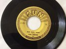 CARL PERKINS - Blue Suede Shoes - SUN. 45RPM   7”Single 234