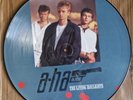A-Ha The Living Daylights Ltd Ed UK Press 12” Vinyl Pic Disc W9305TP 1987