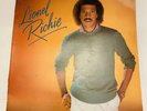 LIONEL RICHIE-VINYL RECORD-SELF TITLED ALBUM AUTOGRAPHED