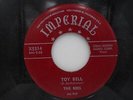 Bees Toy Bell Snatchin Back Imperial X5314 VG+