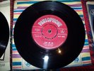 the beatles - love me do - ps i love you..1962 parlophone 45-R 4949