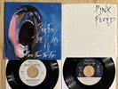 PINK FLOYD 2 ORIG. 45s + SLEEVES NM ANOTHER BRICK IN THE WALL WHEN THE TIGERS