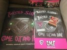 Twisted Sister - Come Out and Play/Official World Tour Program