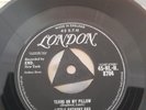 Little Anthony and the Imperials-Tears on my pillow UK London  HL-H 8704  1958