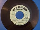 Beatles novelty US 45 THE BEATLE FLYING SAUCER Diamond D-160 DJ/Promo