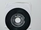45 RPM  7'' SERGE GAINSBOURG AUX ARMES ET CAETERA (JAMAICA 2003)