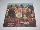 THE BEATLES : SGT PEPPERS LONELY HEARTS CLUB  VINYL  PARLOPHONE 1967  PMC 7027