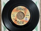The Rolling Stones JUMPIN' JACK FLASH / CHILD OF THE MOON  PROMO 45 rpm LON 906