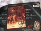 IRON MAIDEN *SIGNED AUTOGRAPHED BY ALL 5 - 1989 LINE-UP  * INFINITE DREAMS LIVE