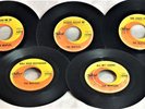 BEATLES ULTRA-RARE 72000 CAPITOL CANADA LOT: 5 45s w RINGO’S LOVE ME DO + BONUS