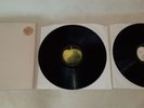 2 LP BEATLES White Album / FOC & Sticker & numbered / D 68/76