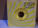 ELVIS PRESLEY 45 rpm 