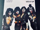 KISS - VINYL - LICK IT UP BRAZIL - VG+++ Condition