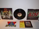 Vintage 1977 Kiss Love Gun NBLP-7057 Vinyl LP w/ 2 Guns Uncut & Insert EX/NM
