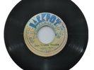 JOHNNIE CLARKE - DONT TROUBLE TROUBLE / A RUFFER VERSION [JACKPOT] 7