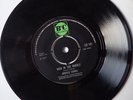 Arnold Corns (David Bowie) - Hang on to Yourself/Man in the Middle B&C 1972