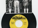 HEAR - Rare Country 45 & Photo- The Singing McEntires (Reba) - Pake Autographed