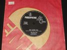 BEATLES - SHE LOVES YOU (STEREO) - PARLOPHONE 1976 RESISSUE 45 - 1960s BEAT