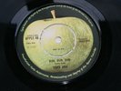 YOKO ONO  1973 UK  APPLE 48  RUN RUN RUN    1 M 1 R  STAMPERS