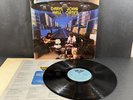 Daryl Hall John Oates Original 1976 Vinyl Record LP Album BIGGER THAN BOTH OF US