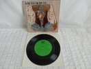 DAVID BOWIE (FEATHERS) CHING A LING SONG 7