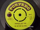 THE HOT ROD ALL STARS -  SKINHEADS DON'T FEAR  (ROOTS REGGAE)  45