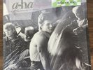 a-ha-Hunting High and Low -1985 W1 25300 “TAKE ON ME” Hypsticker+shrinkwrap