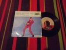 Johnny Hallyday:  EP Vogue : souvenirs, souvenirs          Petits lettrages