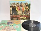 THE BEATLES ‘Sgt Peppers Lonely Hearts Club Band’ Later Vinyl LP + Insert – B52