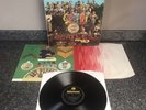 LP THE BEATLES SGT PEPPERS LONELY HEARTS CLUB BAND UK 1ST PRESS MONO PMC 7027 EX