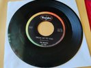 Rare - The Beatles 45 RPM - From Me To You/Thank You Girl - Veejay VJ 522
