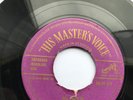 Rock & Roll. Elvis Presley “All shook up”  HMV  45-Jo 473. Rare export number