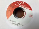 Macka B , Never Played A 45 , Leanna , Grapevine , 7