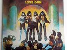 KISS - Love Gun VINYL LP ALBUM (1977) 6399 063 Casablanca NICE COPY first press