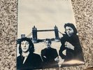 London Town Wings Memorables