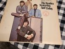 The Beatles YESTERDAY AND TODAY LP ST-2553 New Capitol Label. Excellent Conditio