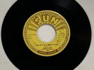 JOHNNY CASH 45 RPM Record SIGNED AUTOGRAPHED Sun 302 Ways Of A Woman In Love