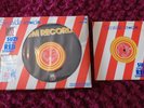 SUZY AND THE RED STRIPES SEASIDE WOMAN BOX SET & SINGLE
