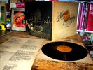 NEIL YOUNG ( HARVEST ) ORIG 1972 textured cover VINYL LP w/ lyric sheet insert