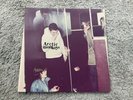 Arctic Monkeys Humbug 12” Vinyl LP. Domino WIGLP220. Gatefold Sleeve 2009 NM/EX.