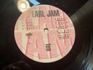 Pearl Jam 10 Ten Z47857 (0 7464 47857 1) Good look overall some pops&skips READ