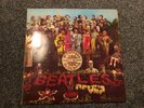 The Beatles Sgt Pepper's Lonely Hearts Club Band Vinyl LP Gold & White Label VG