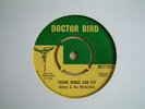 JOHNNY & THE ATTRACTIONS / YOUNG WINGS CAN FLY / UK DOCTOR BIRD / EX / TOP RARE